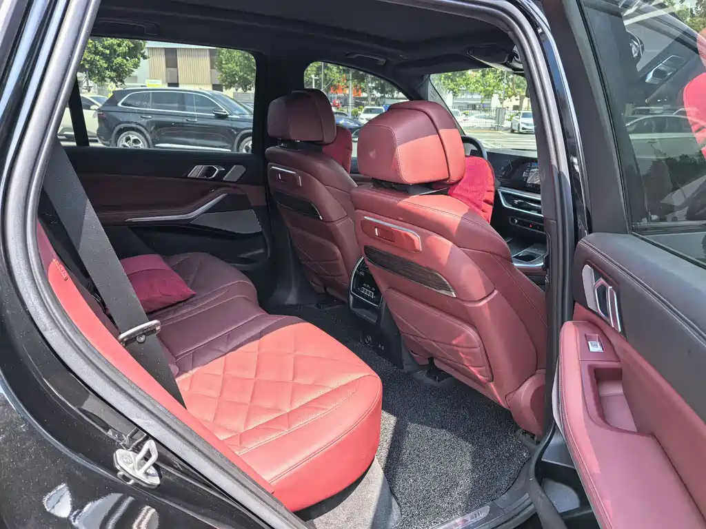BMW X5 2023 xDrive 40Li M Sport