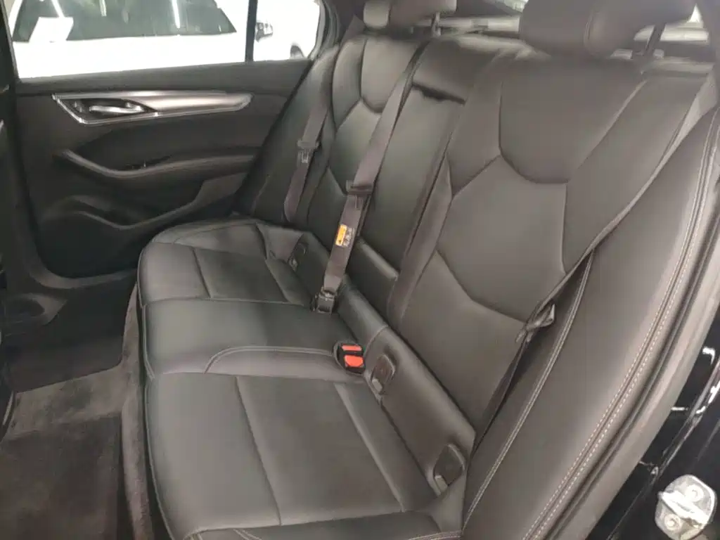 Cadillac CT5 — миниатюра 17