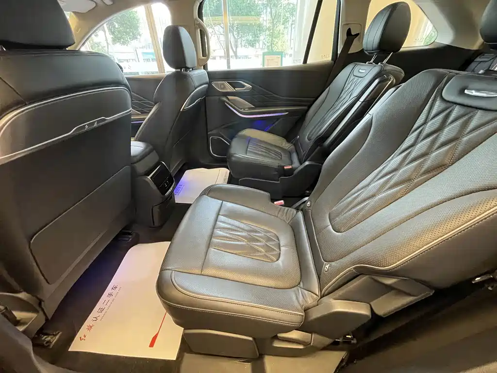 Hongqi Hongqi HS7 PHEV — миниатюра 5