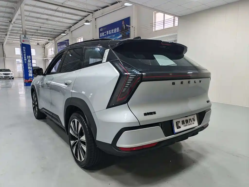 Geely Boyue L — миниатюра 6