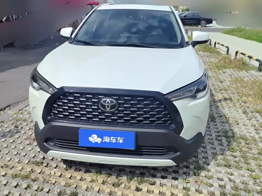 Toyota Corolla Cross — миниатюра 2