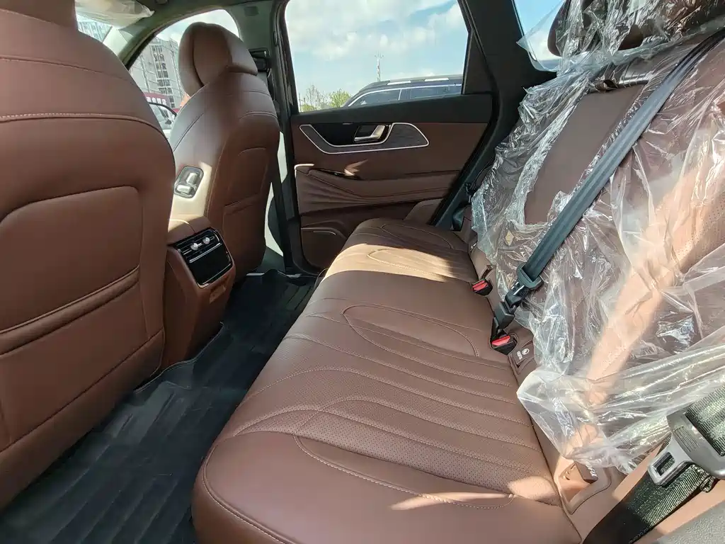 Chery Tiggo 8L — миниатюра 10