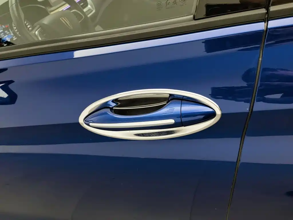 Hongqi Hongqi H5 — миниатюра 18