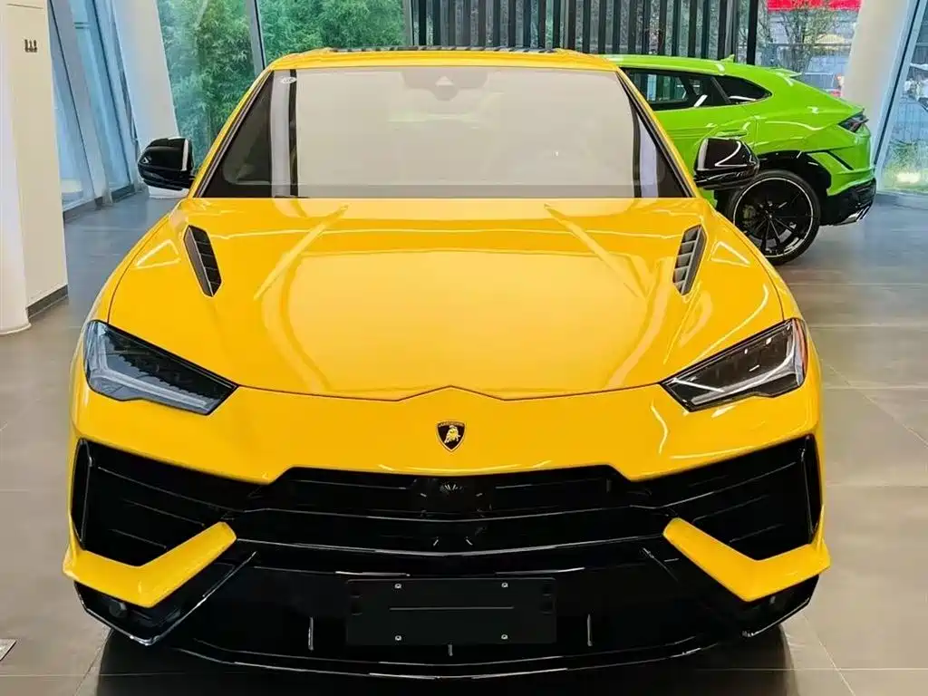 Lamborghini Urus 2023 4.0T V8 S
