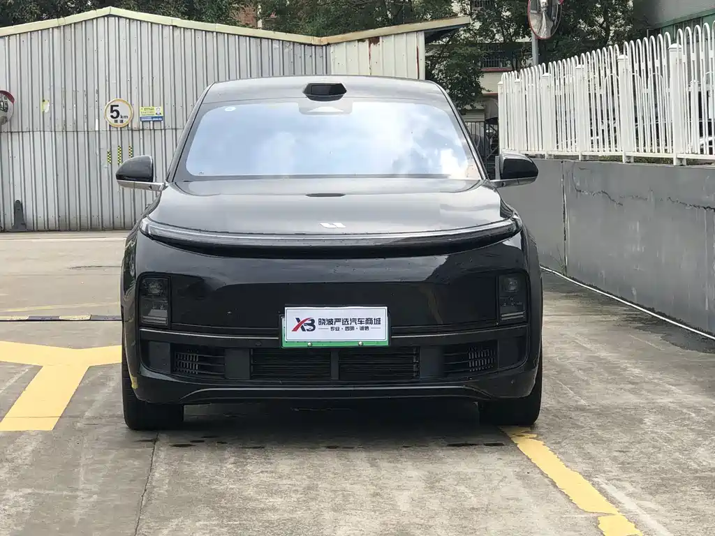 Li Auto Li L8 — миниатюра 2