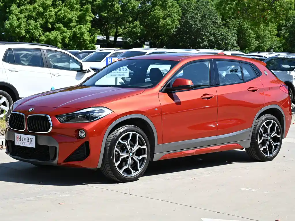 BMW X2 (Import)