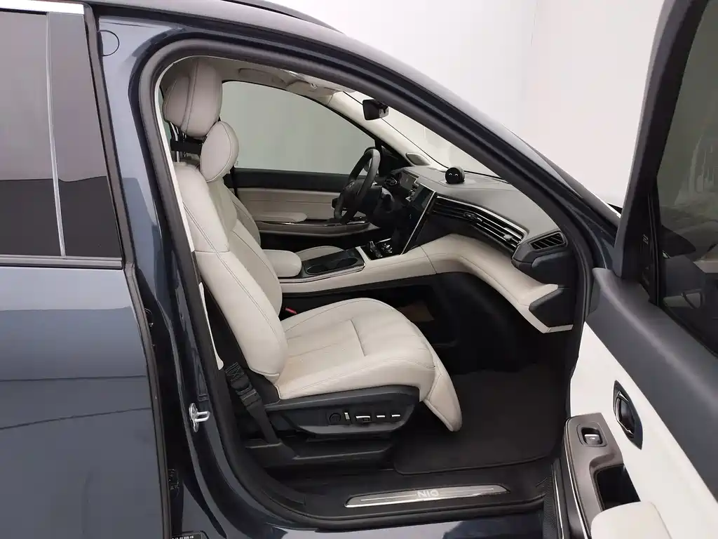 NIO ES8 — миниатюра 17