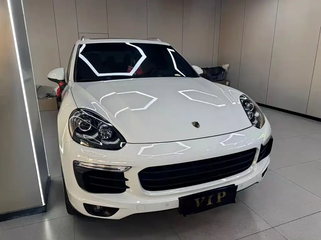 Porsche Cayenne — миниатюра 2