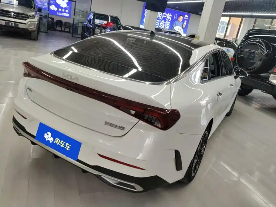 Kia K5 — миниатюра 3