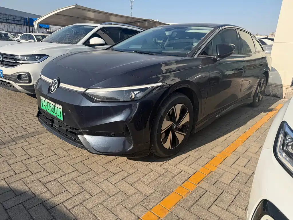 VOLKSWAGEN ID.7 VIZZION