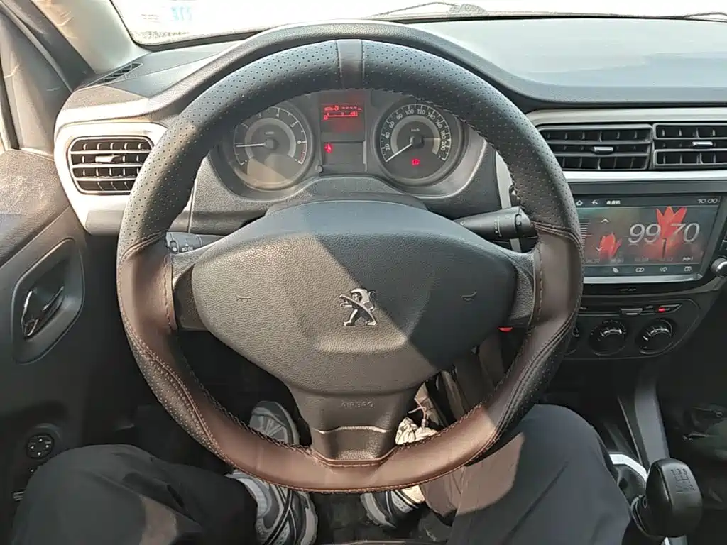 Peugeot 301 — миниатюра 11