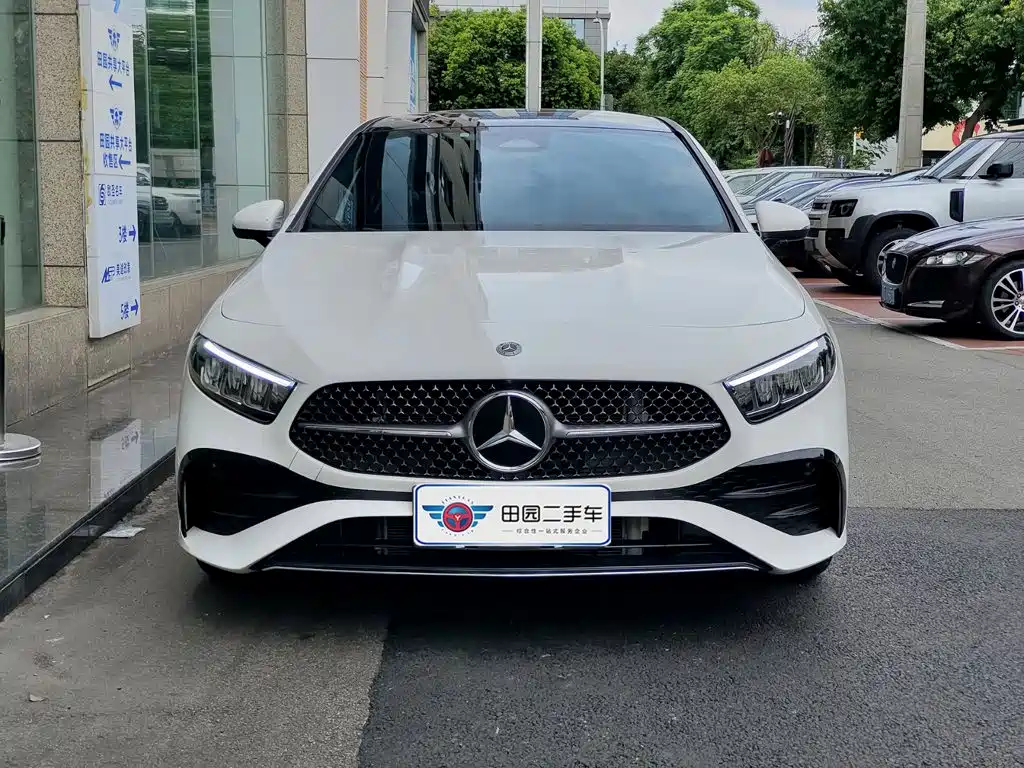 Mercedes-Benz A-Class — миниатюра 2