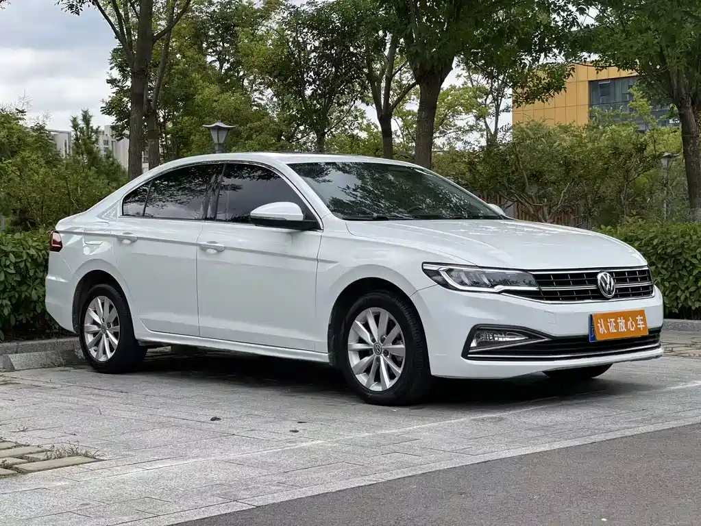 Volkswagen Bora — миниатюра 3
