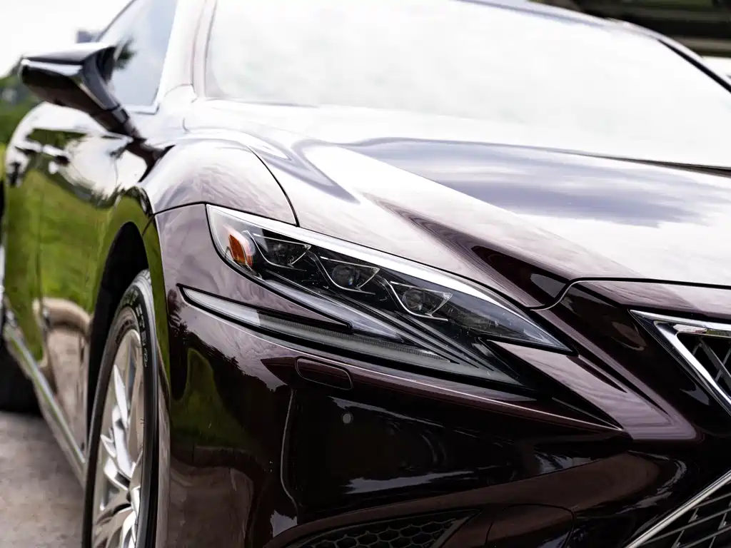 Lexus LS — миниатюра 6