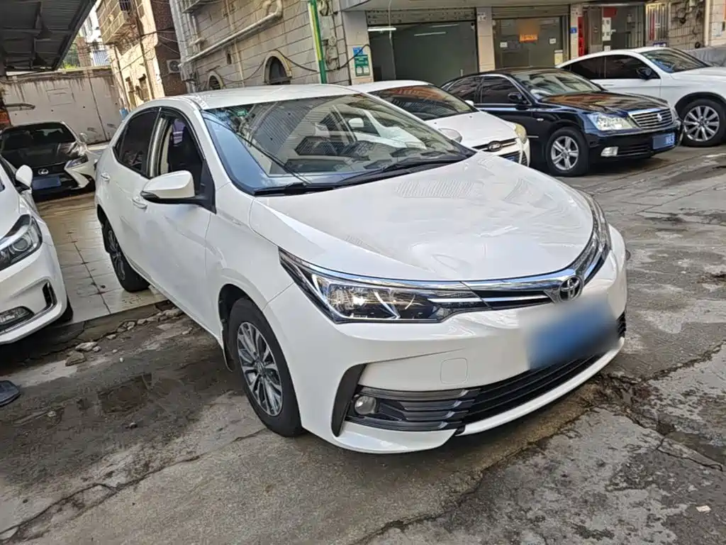 Toyota Corolla — миниатюра 4