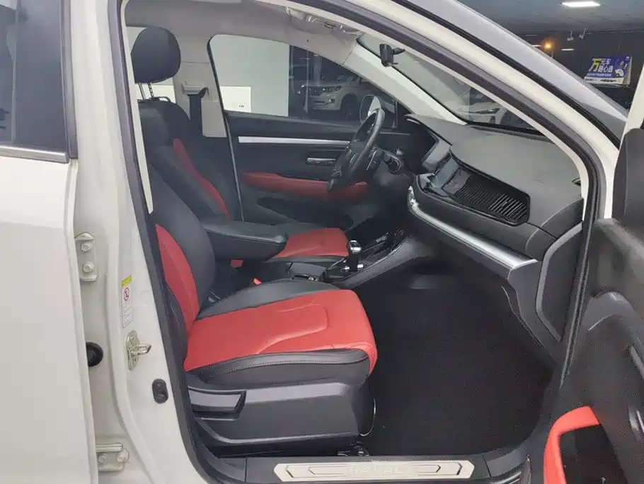 Haval H2s — миниатюра 8