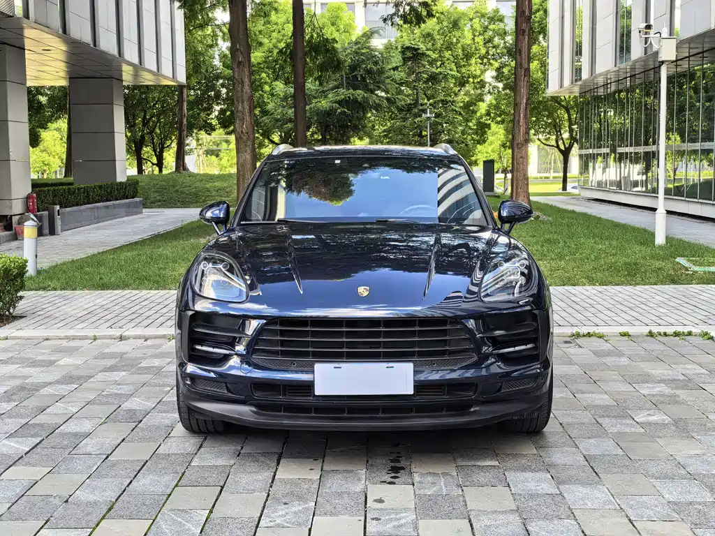Porsche Macan — миниатюра 2