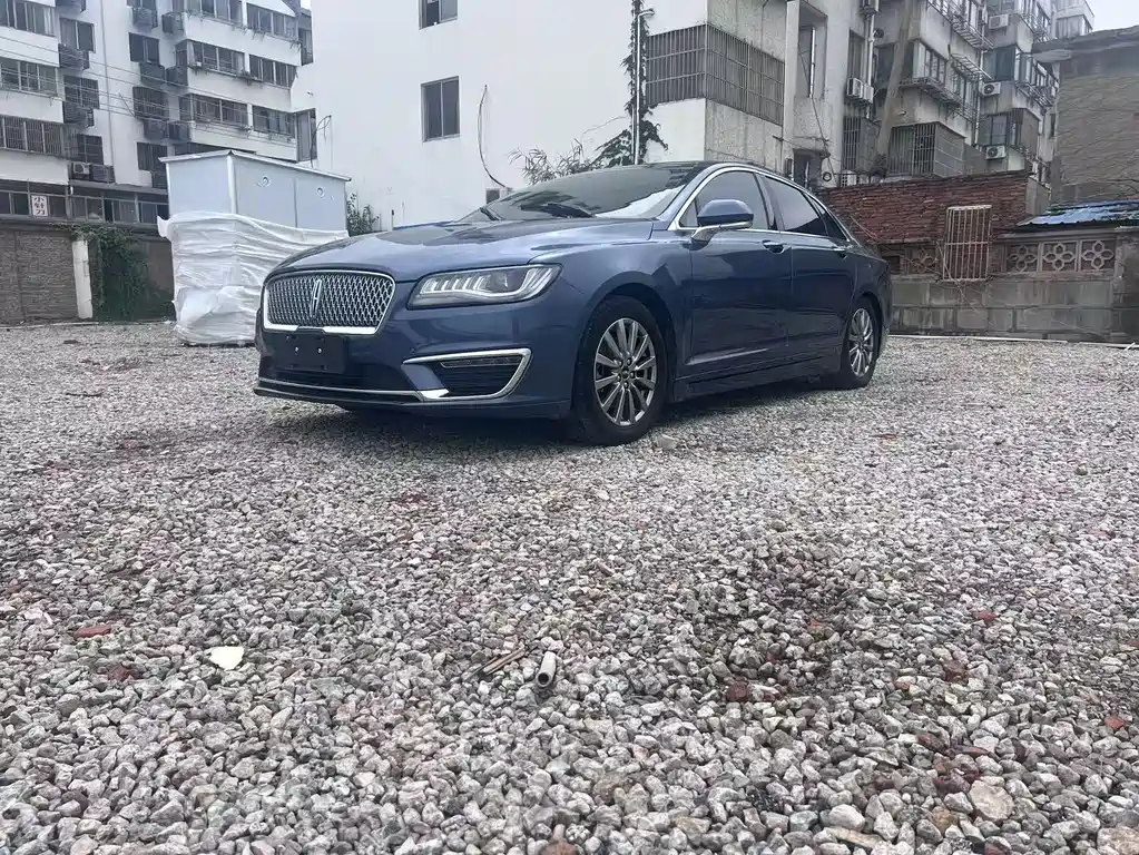 Купить Lincoln MKZ