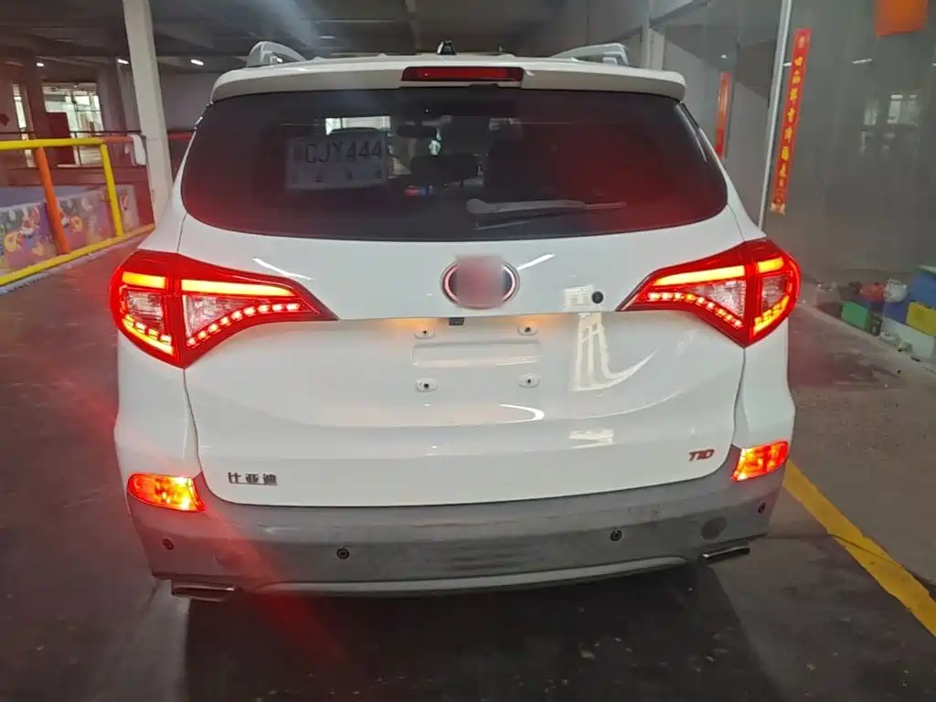 BYD Song — миниатюра 6