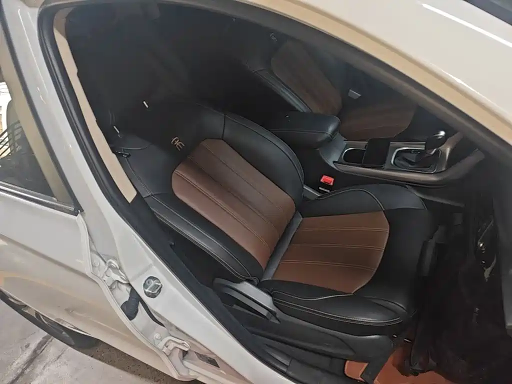 BYD Song — миниатюра 25