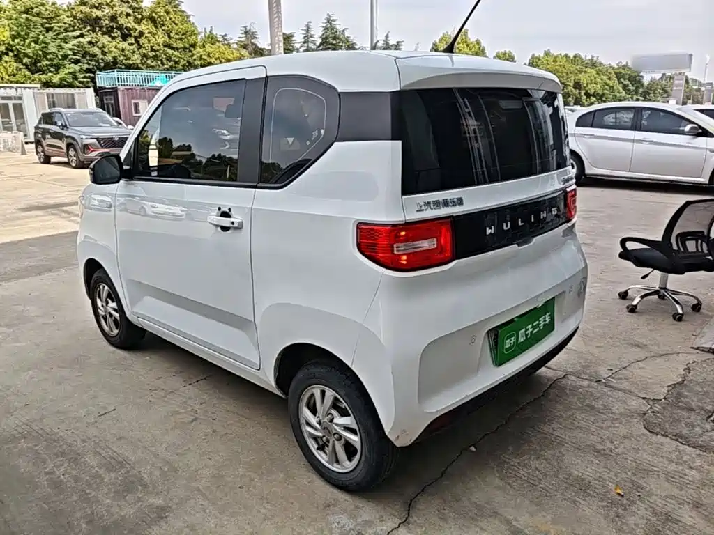 Wuling MINIEV — миниатюра 5
