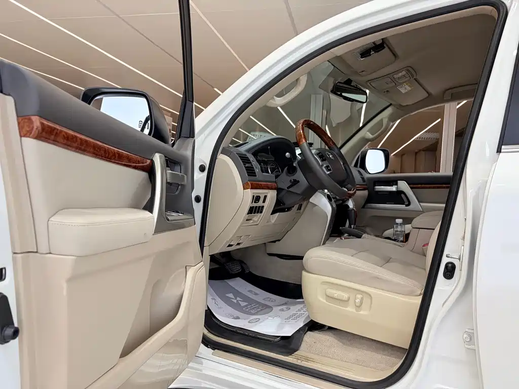 Toyota Land Cruiser 2015 4.0L V6