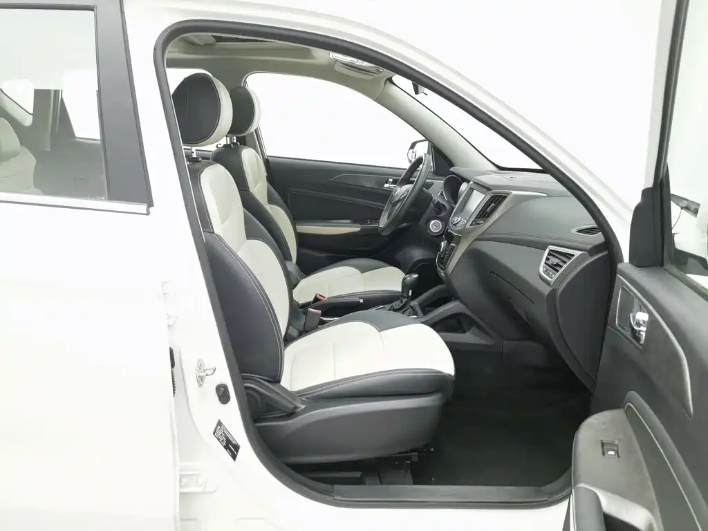 Changan CS35 — миниатюра 23