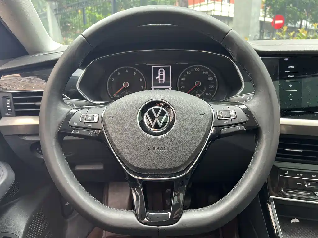 Volkswagen Passat — миниатюра 14