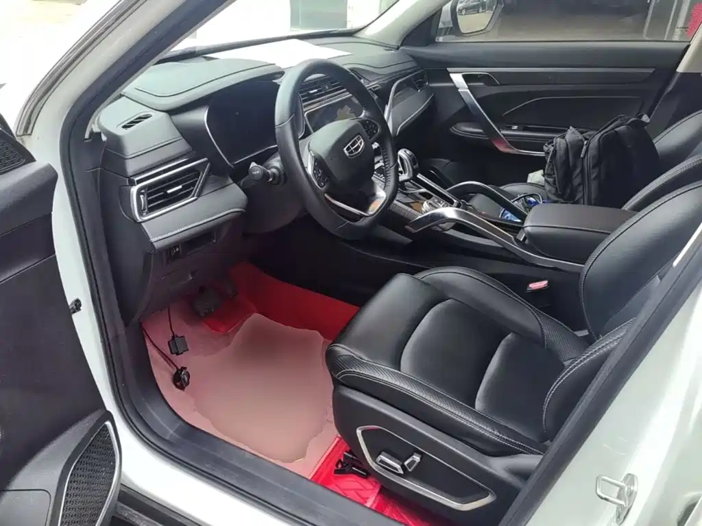 Geely Boyue — миниатюра 15