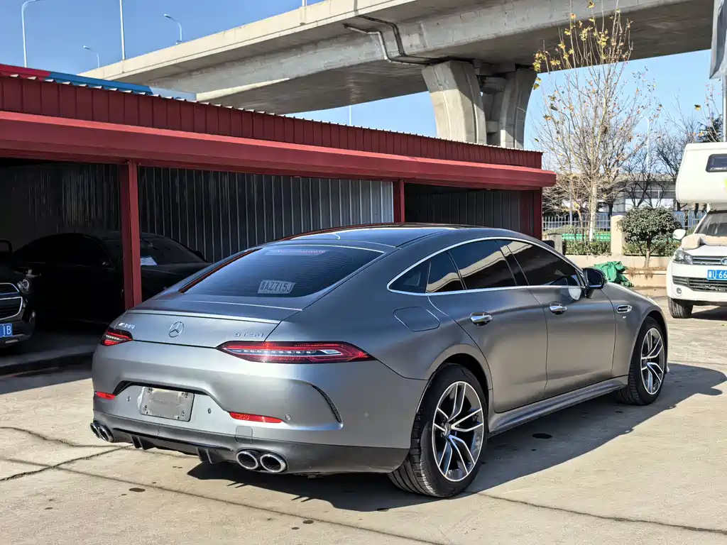 MERCEDES-BENZ AMG GT