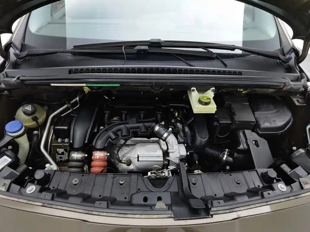 Peugeot 3008 — миниатюра 6