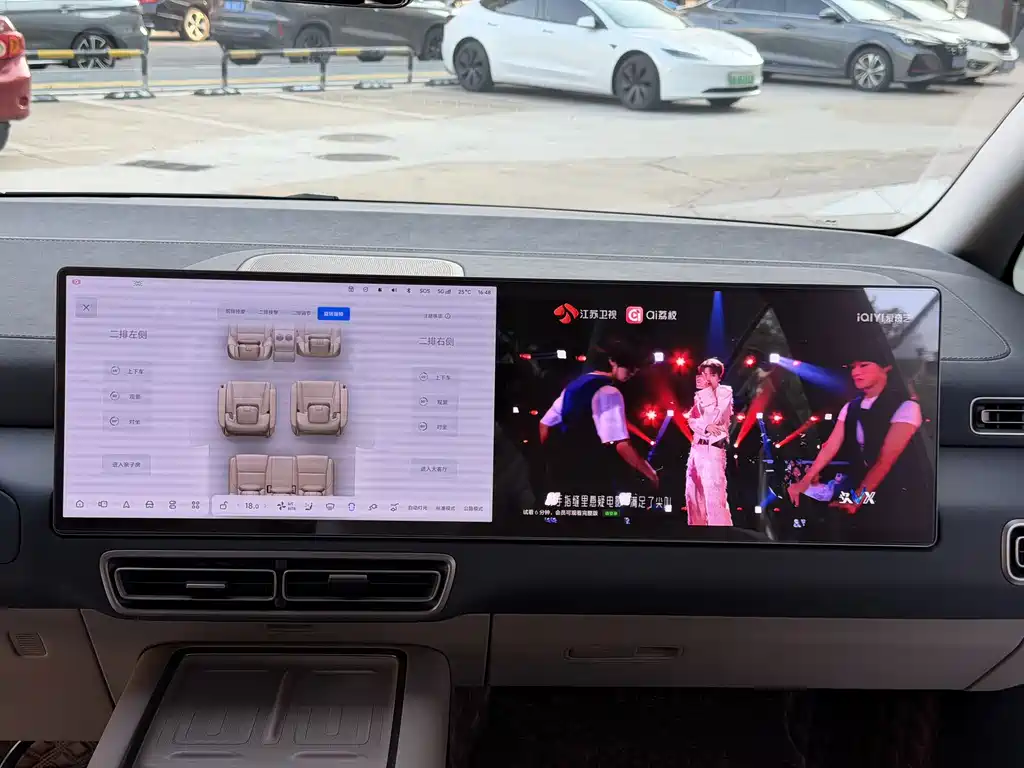 Li Auto Li MEGA — миниатюра 25
