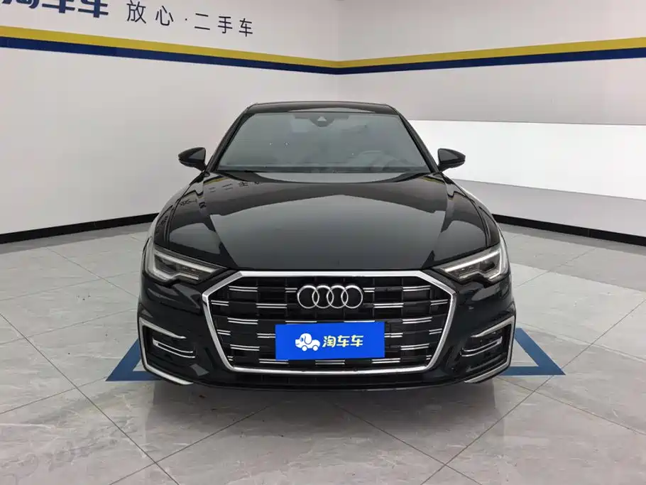 Audi A6L 2023 40 TFSI Luxury