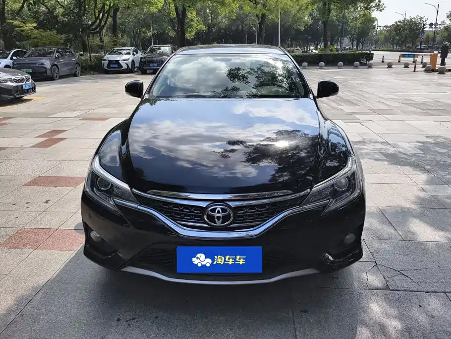 Toyota Reiz — миниатюра 2