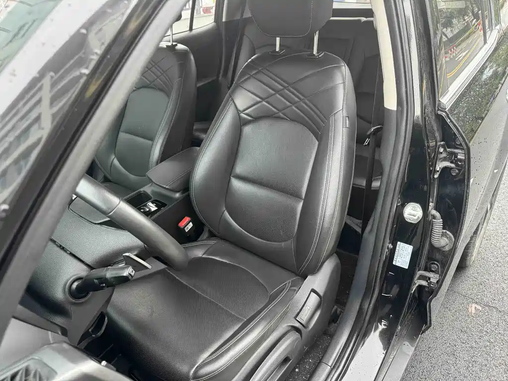 Hyundai BAIC Hyundai ix35 ix35 2021 2.0L AT GLS Lead