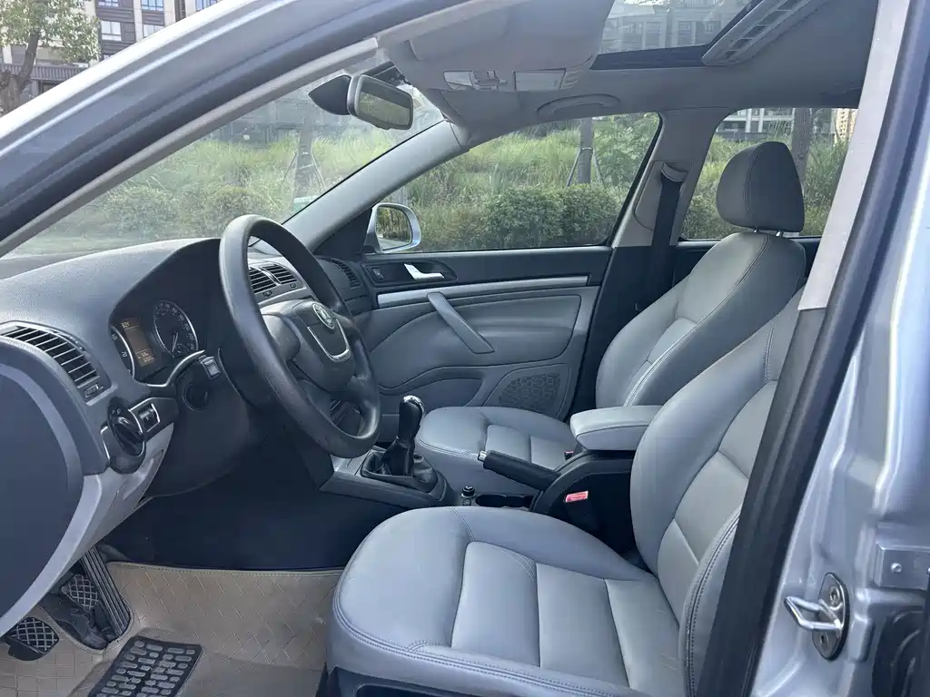 Skoda Octavia — миниатюра 8