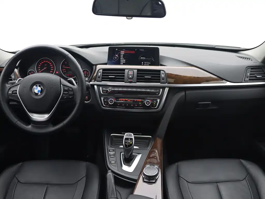 BMW 3 Series — миниатюра 14