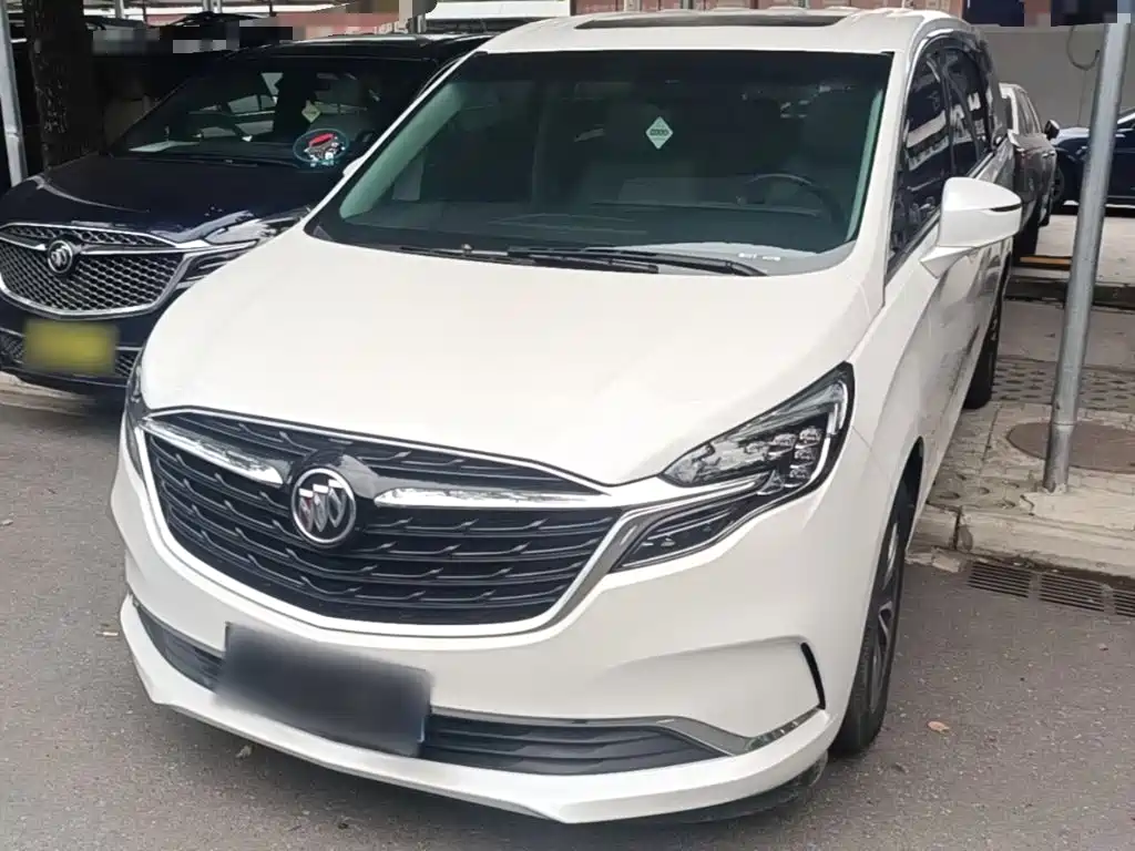 Buick GL8 — миниатюра 2