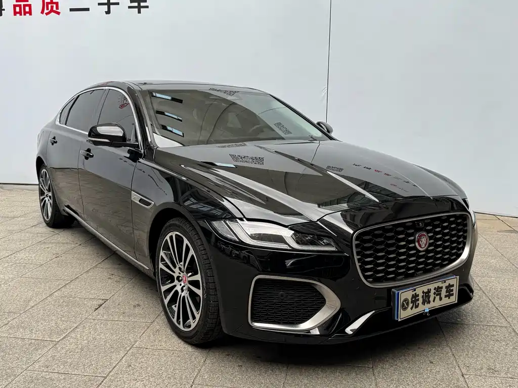 Jaguar XFL 2023 XFL 2.0T P250 Premium Luxury