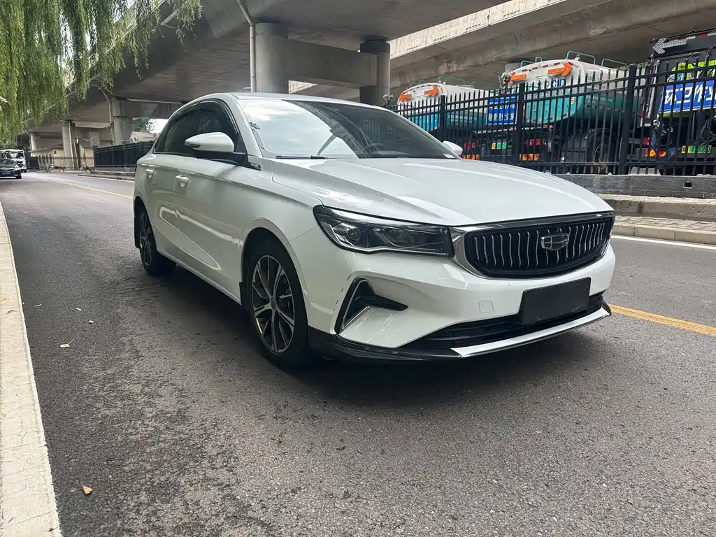 Geely Emgrand — миниатюра 3
