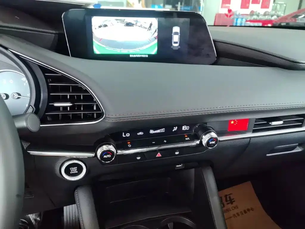 Mazda 3 Axela — миниатюра 13