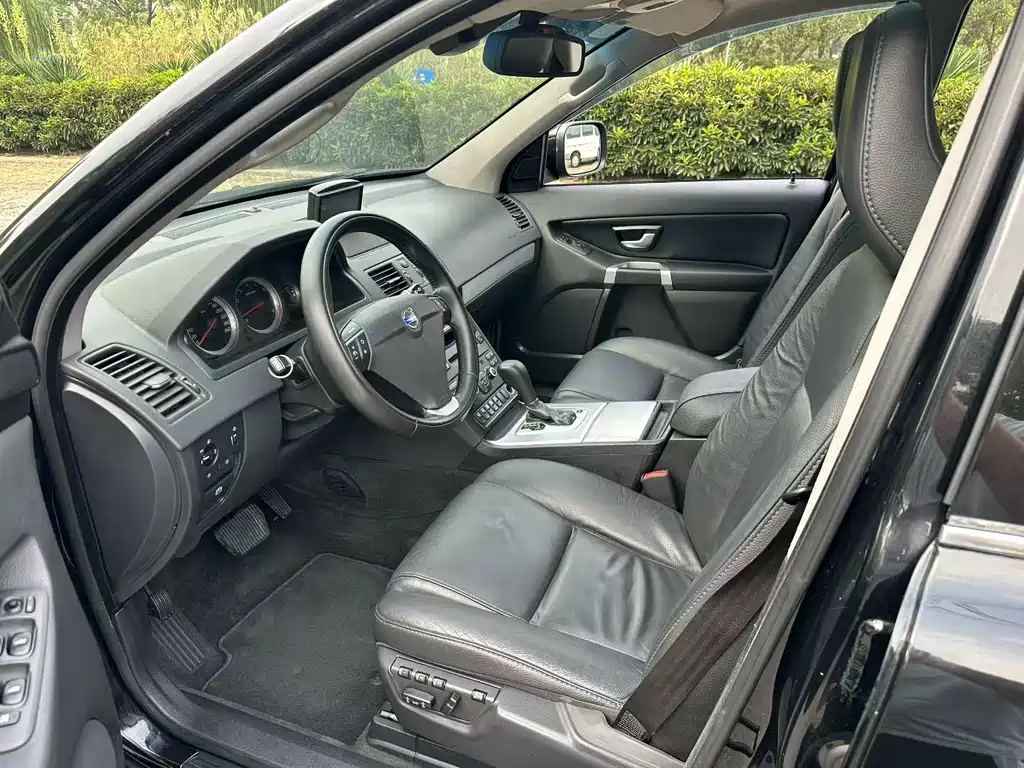 Volvo XC Classic — миниатюра 18