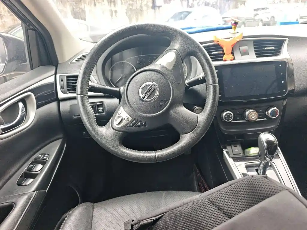 Nissan Sylphy — миниатюра 6