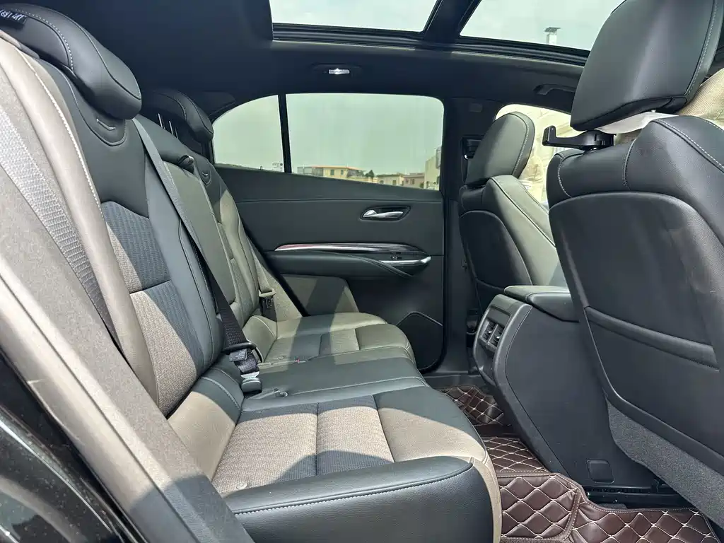Cadillac XT4 — миниатюра 17