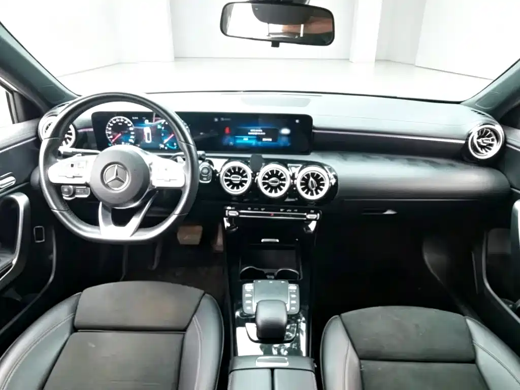 Mercedes-Benz A-Class — миниатюра 4