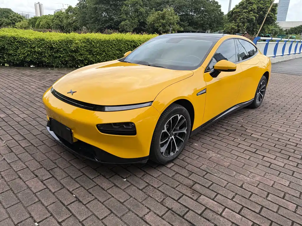 2020 Xpeng P7 - zdjęcie 1 z 16