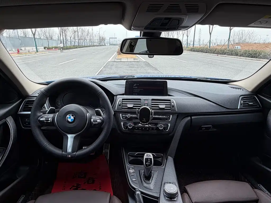 BMW 3 Series — миниатюра 5