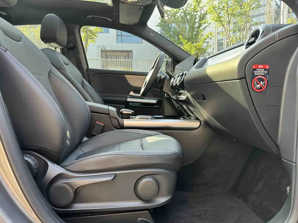 Mercedes-Benz GLA 2022 GLA 200