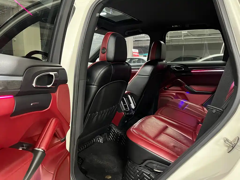 Porsche Cayenne 2011 Cayenne S Hybrid 3.0T