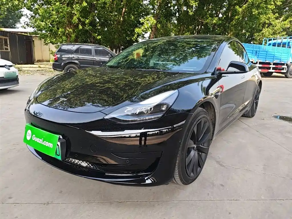 Tesla Model 3 2023